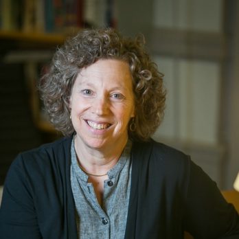 Professor Elizabeth Reis